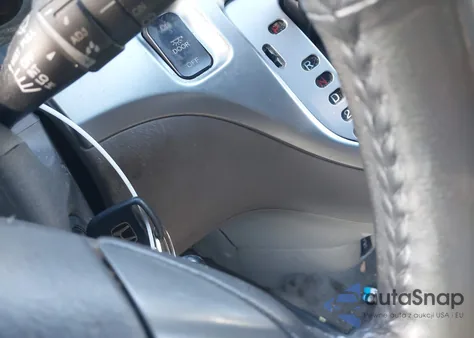 2010 Honda Odyssey Ex-L z USA, uszkodzony, nr VIN 5FNRL3H61AB045928